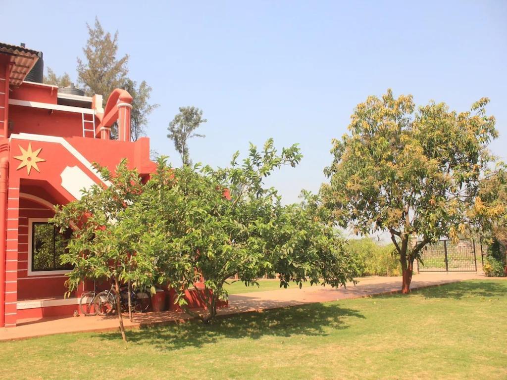 Red House 3Bhk Villa Karjat Ngoại thất bức ảnh